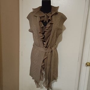 Sweater Vest with tulle